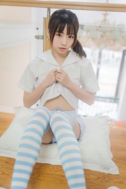 [Cosplay] 動漫博主Kitaro_綺太郎 - 藍白條紋襪